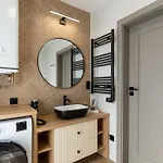 Plazowa 8 Z Baliami Z Hydromasazem بيت للعطل