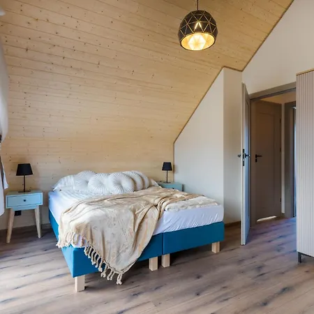 Dom wakacyjny Plażowa 8 Z Baliami Z Hydromasażem