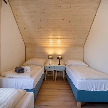 Plazowa 8 Z Baliami Z Hydromasazem *