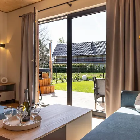 Dom wakacyjny Plażowa 8 Z Baliami Z Hydromasażem