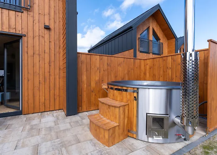 Prázdninový dům Plazowa 8 Z Baliami Z Hydromasazem Białogóra